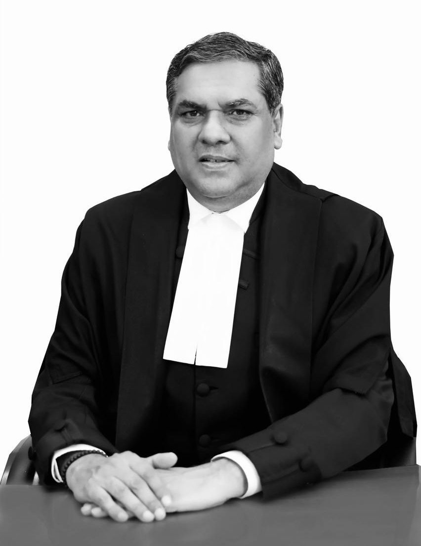 Former Chief Justices of India